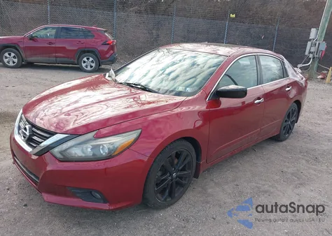 2017 Nissan Altima 2.5 Sr z USA, uszkodzony, nr VIN 1N4AL3AP3HC240443